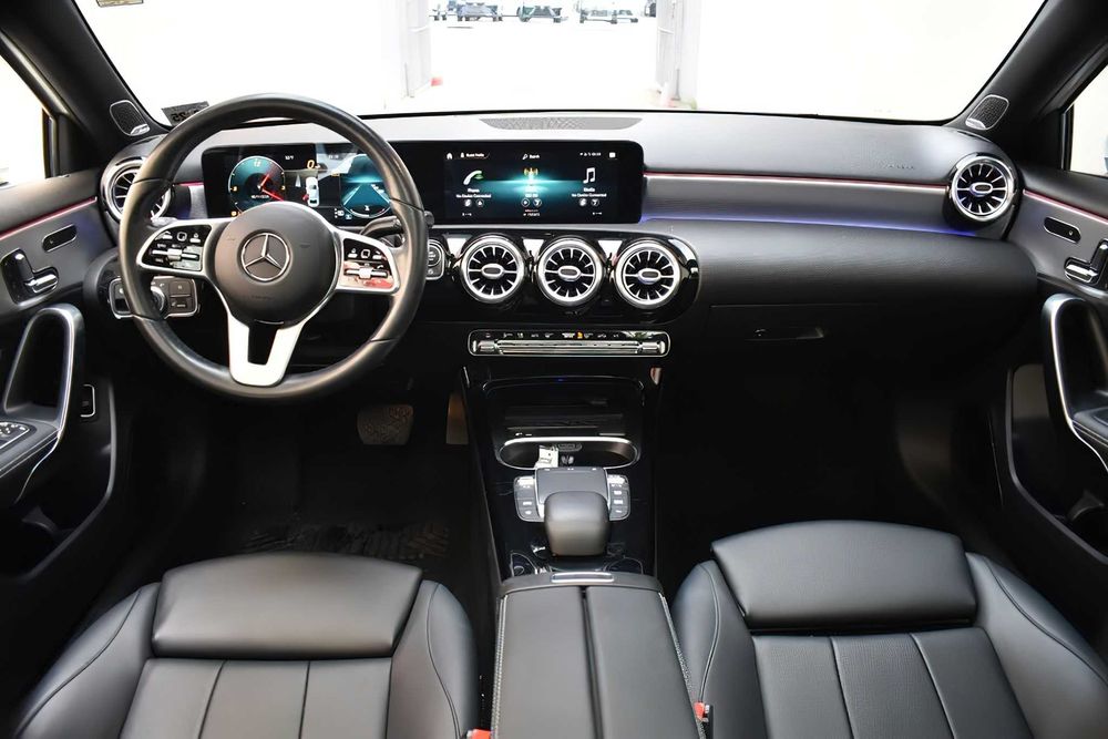 Mercedes-Benz A-Class A 220 4MATIC      2021