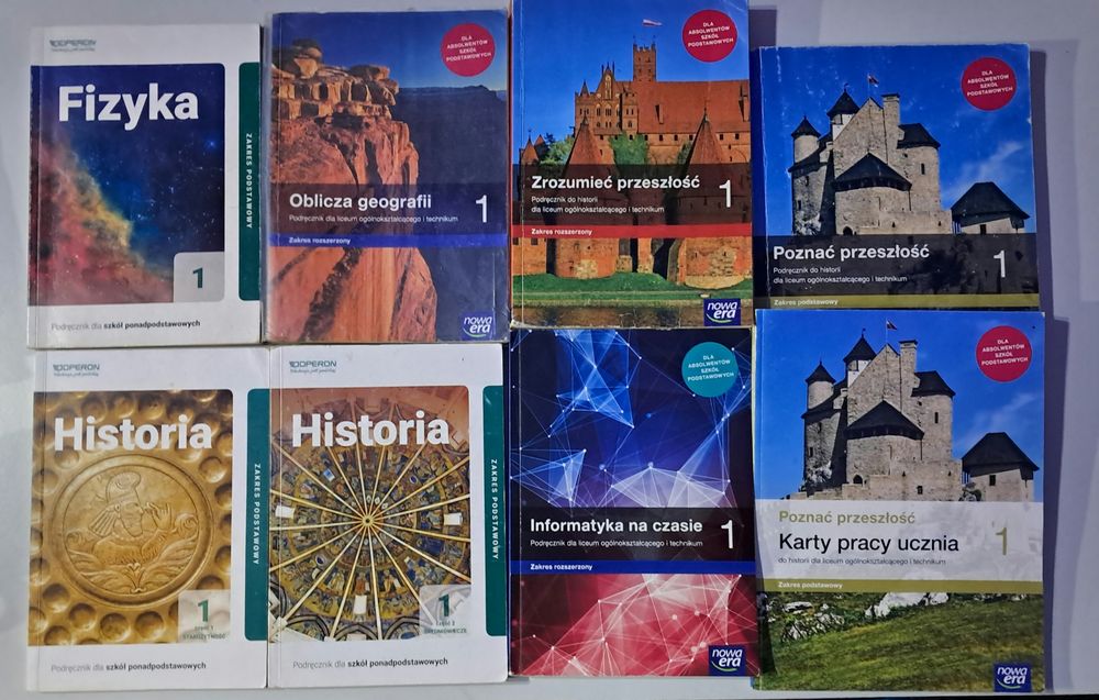 Sprzedam podręczniki do liceum/technikum