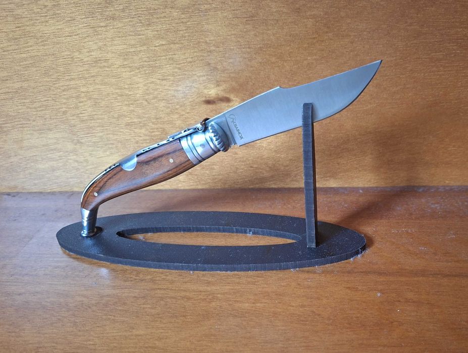 Faca / Navalha / Canivete Albainox Sevilhana, com lâmina decorada