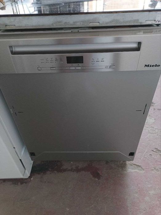 Zmywarka do niepełnej zabudowy 60 cm MIELE G 5215 SCVi XXL jak Nowa