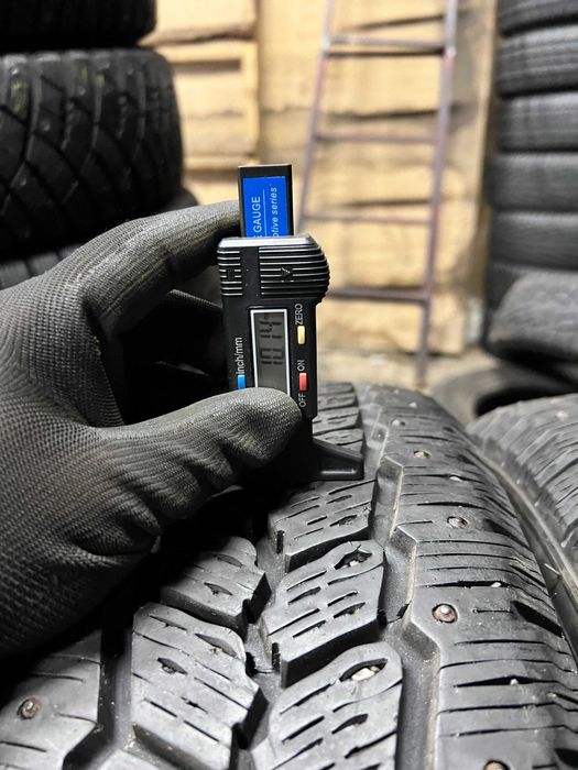 Шини 195/65 r16C MICHELIN  Висота протектора 10мм.