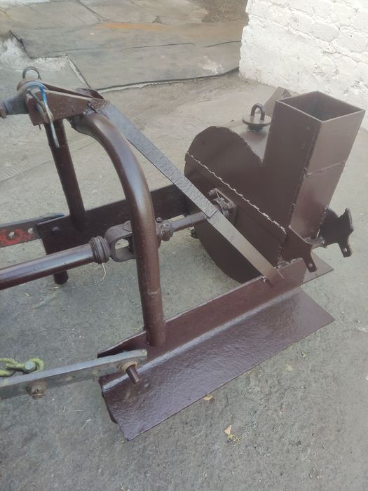 Щіпоріз навісний