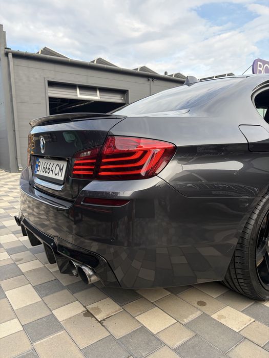 Продам BMW F10 528і