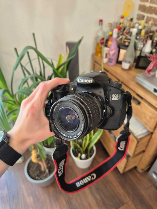 Canon EOS 60D | stan bardzo dobry | 10 913 zdjęć | 18–55 mm + torba + akcesoria