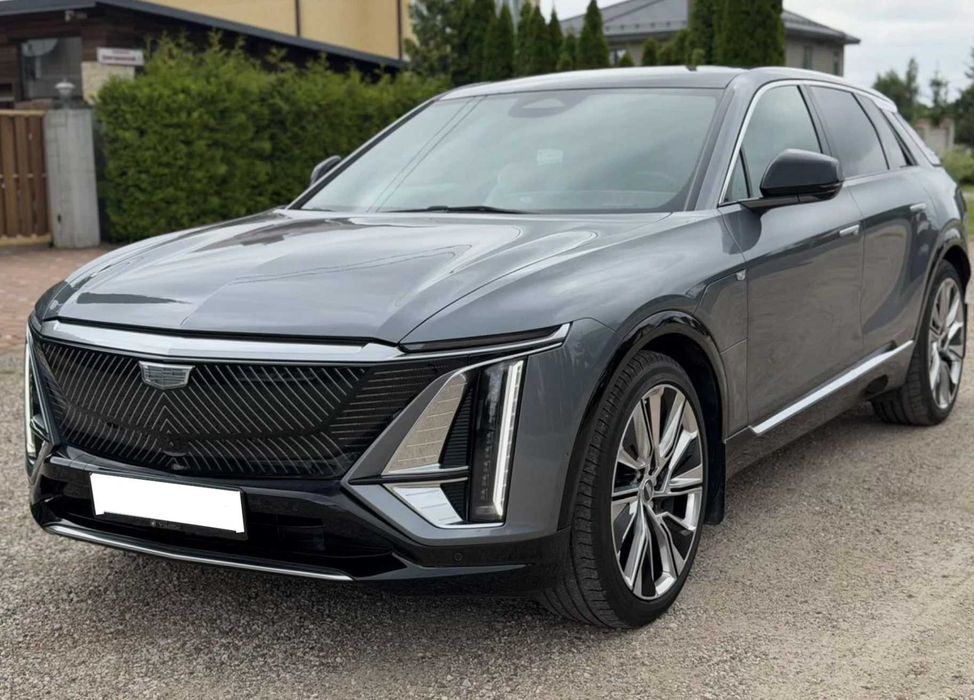 Cadillac Lyriq Luxury • 2023 • 102 кВт·год