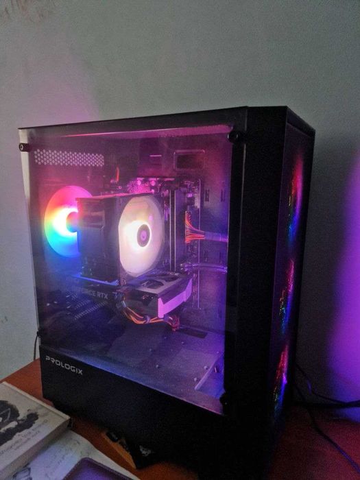 Ігровий майже новий RYZEN 5 5600 NVIDIA RTX 5050 8GB B550 16GB DDR4
