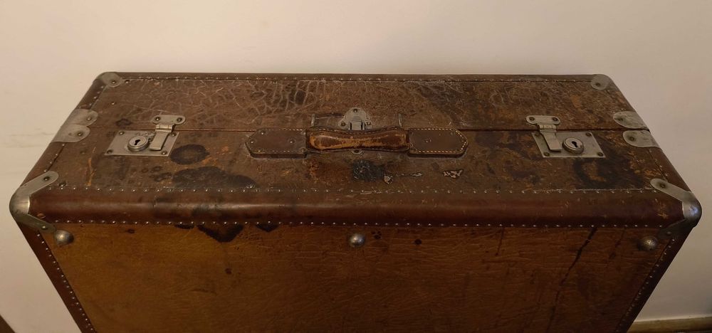 Stara walizka kufer przedwojenna antyk skórzana