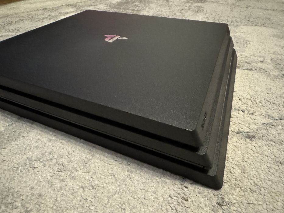 PS4 pro PlayStation 4 stan bdb odnowiona po konserwcji termicznej