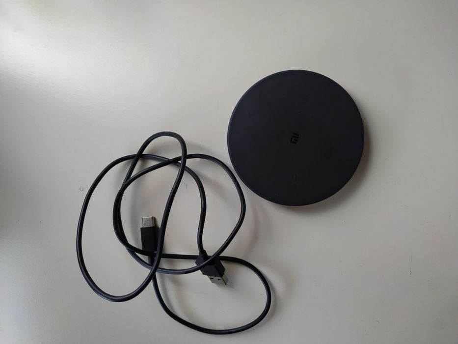 Беспроводное зарядное для портативных устройств Xiaomi