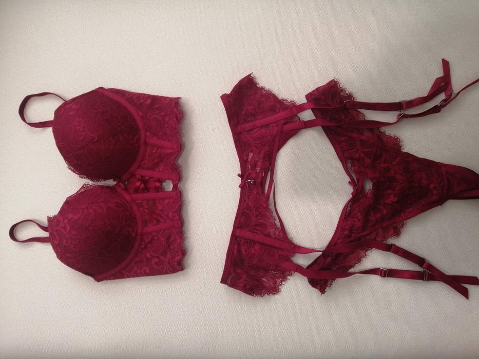 Розкішний комплект нижньої білизни hunkemoller розмір S