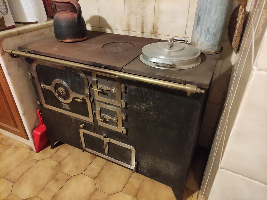 Fogão a lenha (usado)