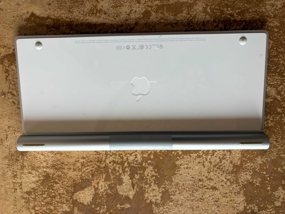 Apple iMac 21.5" + Teclado e Magic Mouse | Excelente Estado