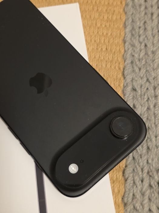 iPhone Air 256GB Black como novo