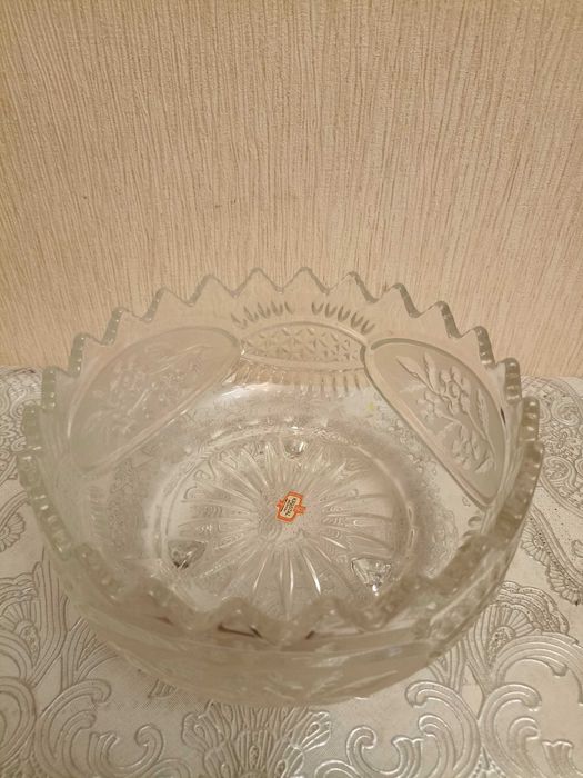 Блюдо времён СССР на ножках