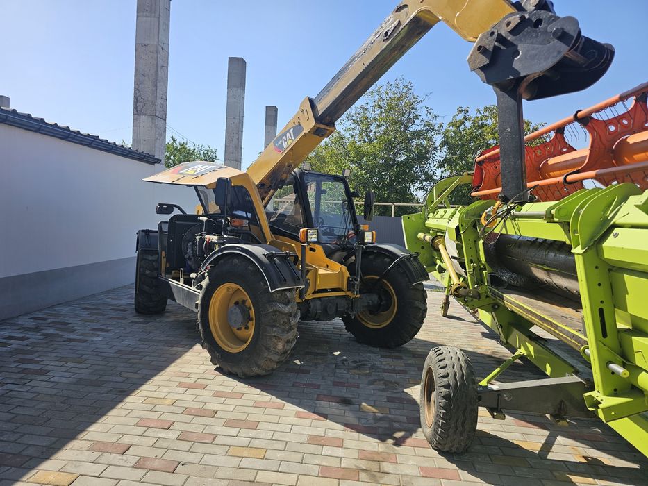 Навантажувач телескопічний