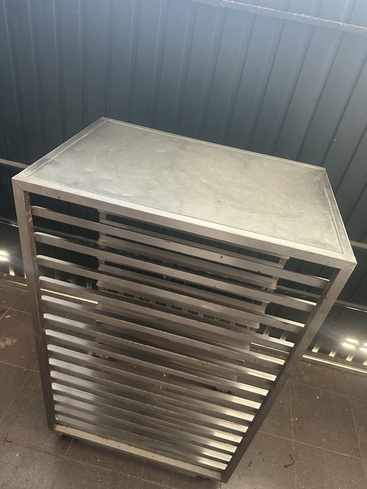 Carro inox , para tabuleiros de pastelaria