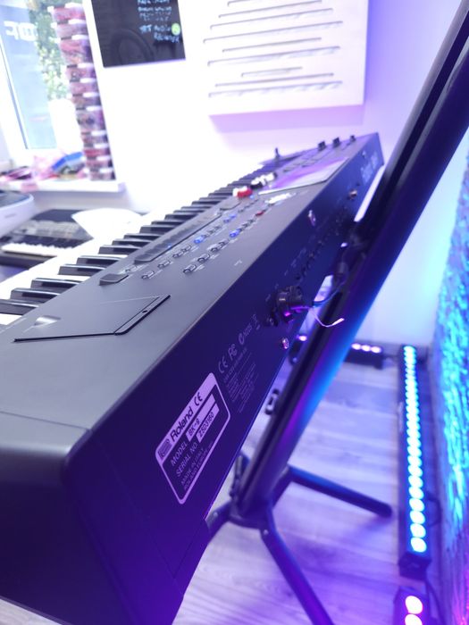 Roland BK-9 najwyższy model - GWARANCJA!