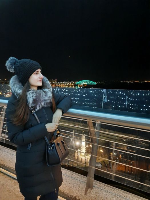 Зимове пальто 44 розмір