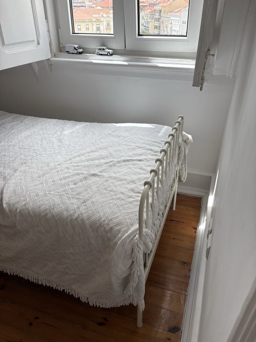 Cama Solteiro Ikea c/colchão