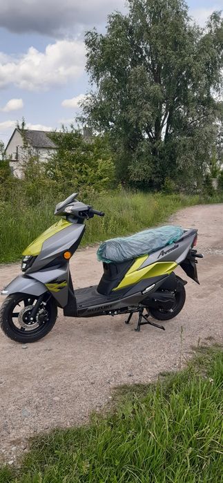 Скутер Suzuki Avenis 125 куб без пробігу