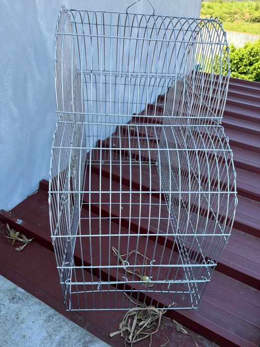 Gaiola grande para passaros