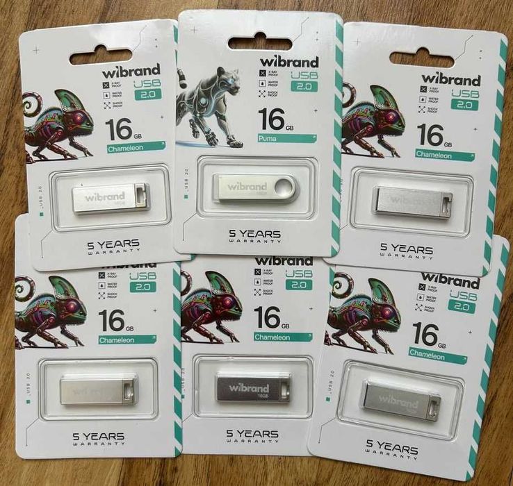 Флешка з хітами 70-80-90-2000-х -- музика, яка не старіє