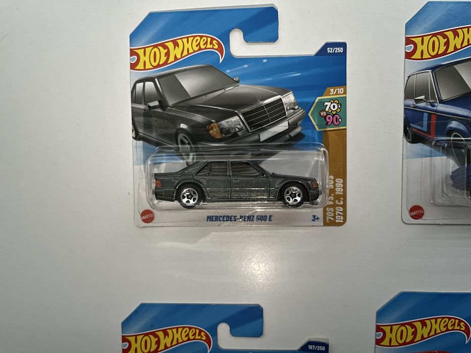 Машинки HotWheels 6 шт.