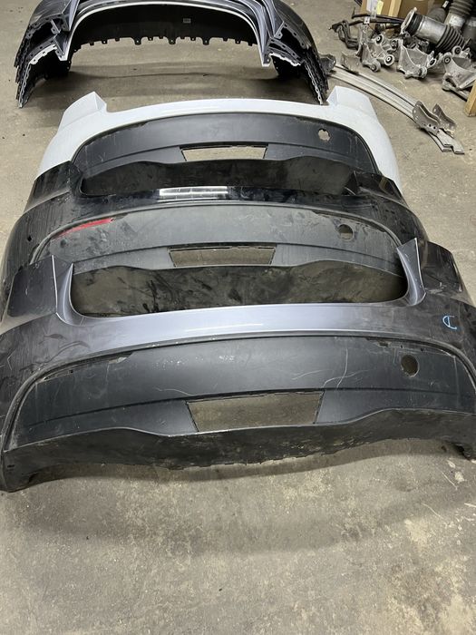 Бампер  Tesla M 3/,Y