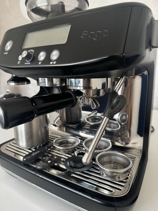 Ekspres kolbowy SAGE Barista Pro