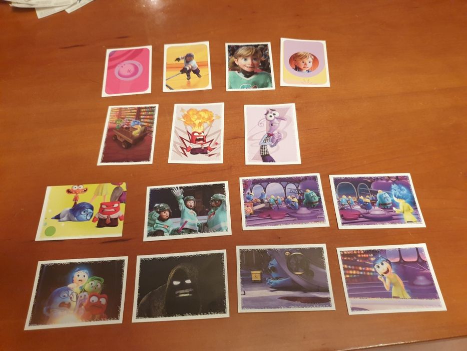 Cromos Inside Out Caderneta Divertidamente