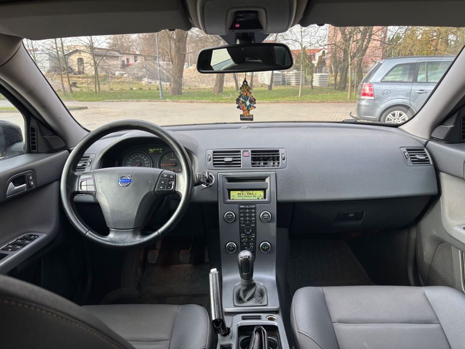 Volvo v50 1,6D!!!!