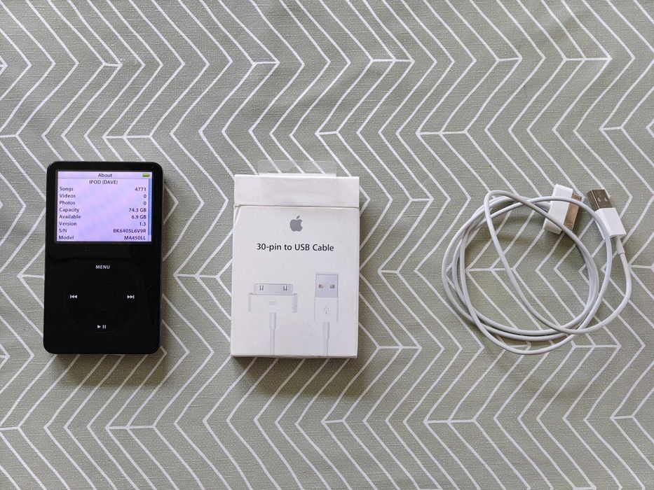 Ipod classic video 5.5 80GB wolfson sprawny + kabel