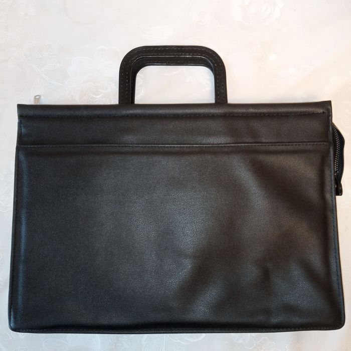 Портфель сумка шкіряний.