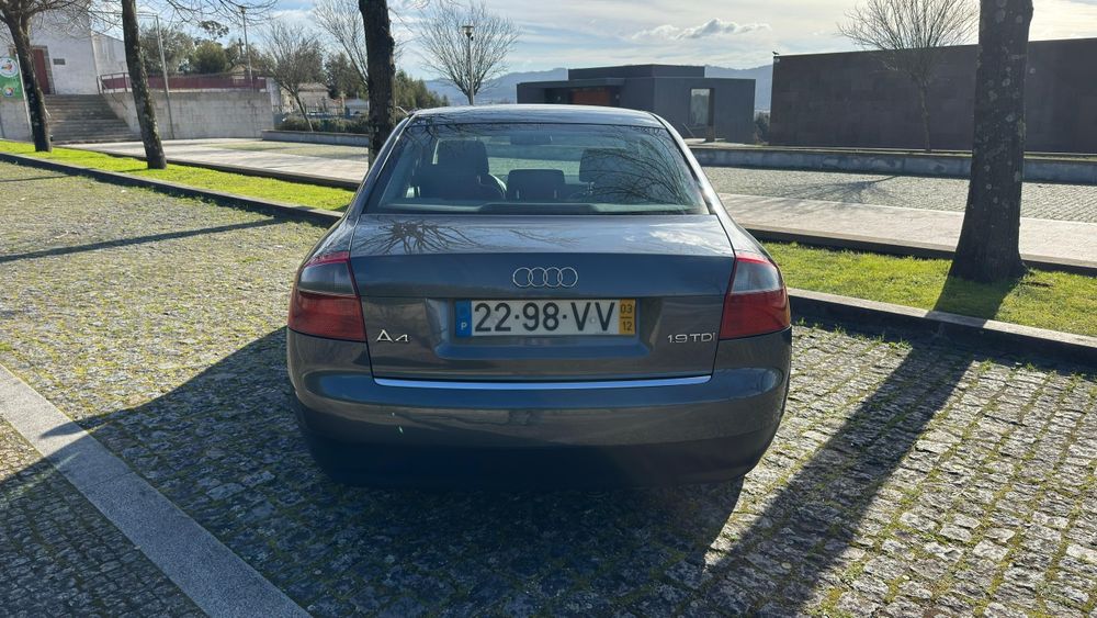 Audi a4 1.9 tdi 130cv M6 sport 2003/12 nacional 1 unico proprietário