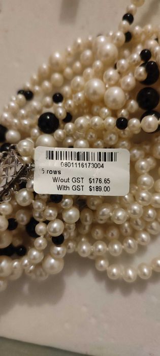 Colar de pérolas chomel