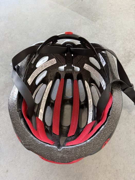 Kask rowerowy giro