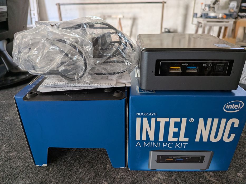 Nini computador Intel nuc.