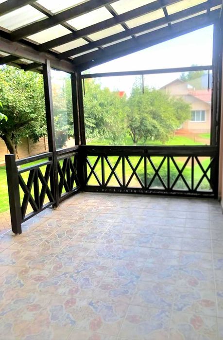 без комісії с.Чайки поруч з Києвом сучасний котедж