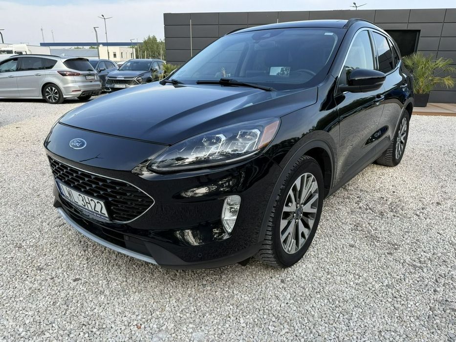 Ford Escape 2.0 benzyna 250km, automat, hak, AWD, titanium