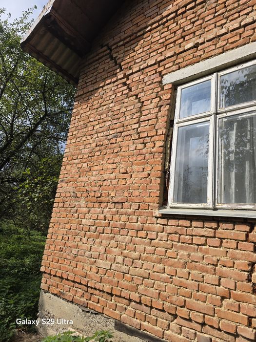 Продам будинок цегляний біля лісу, пасічникам!