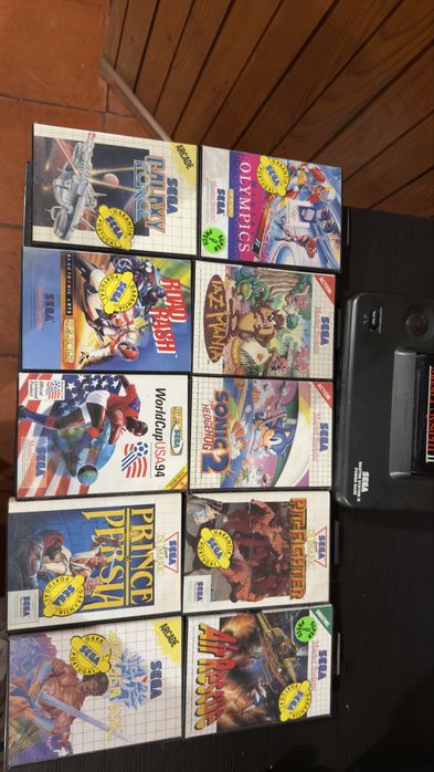 Separados sao 20 € cada Master System 2  vendido so tenho 10 jogos so os jogos console vendido
