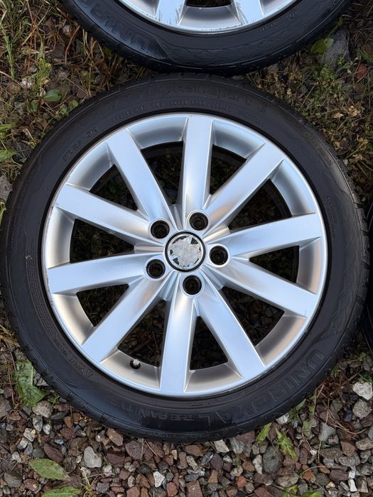 4x  Alufelgi VW 17” 5x112 5K0601025F + opony 225/45 R17 Golf V VI Passat B6