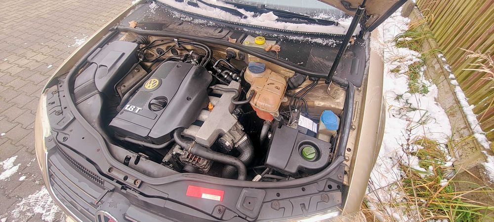 Volkswagen Passat B5 FL 1.8T 2002 | uszkodzony |