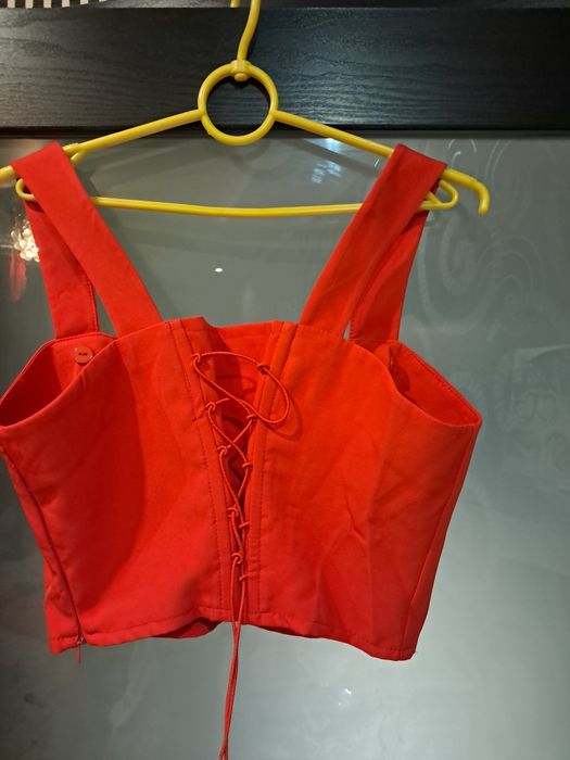 Стильний жіночий костюм трійка