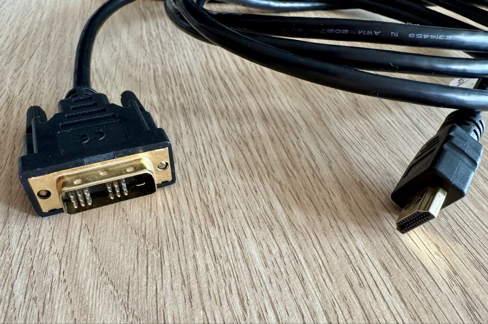 Монітор LG FLATRON 23EA53T + блок живлення та кабель!!!