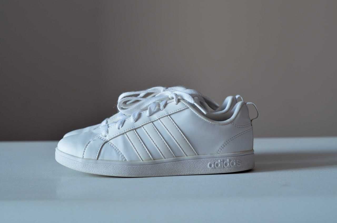 adidas boys advantage vs 34.5 540 Olx