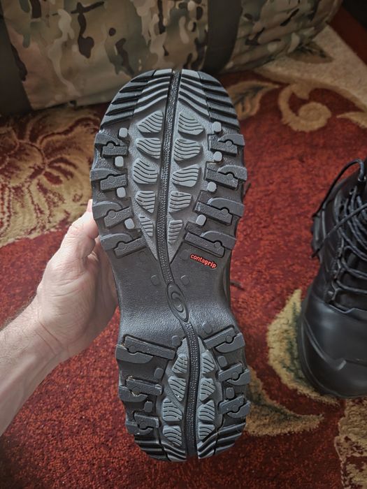Продам ботинки Salomon