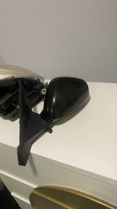 Alfa romeu mito  retrovisor esquerdo  Aro do Farol Direito
