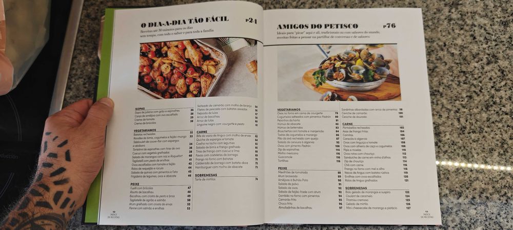 Livro de Receitas "À Mesa com o Pingo Doce"