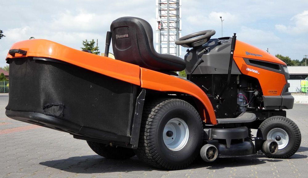 Traktorek kosiarka Husqvarna CTH180 Twin Kawasaki 2 Cylindry (220603.6) - Baras
